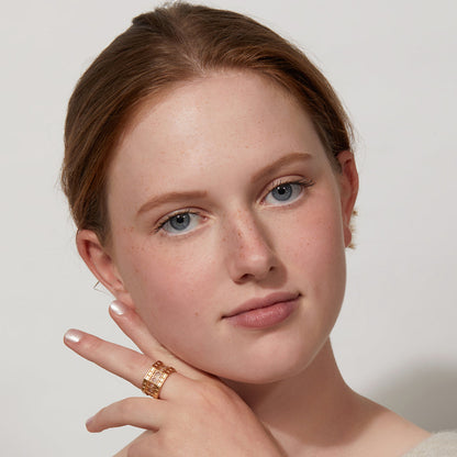 THE FACE PENCIL - US 2474